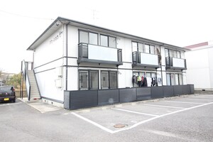 ドミール岩脇Ｃ棟外観写真