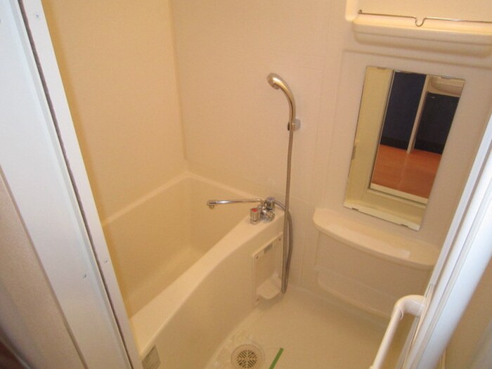物件内観写真12　(バス／シャワールーム等)