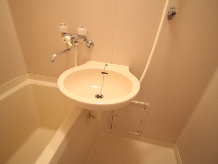 物件内観写真13　(洗面)