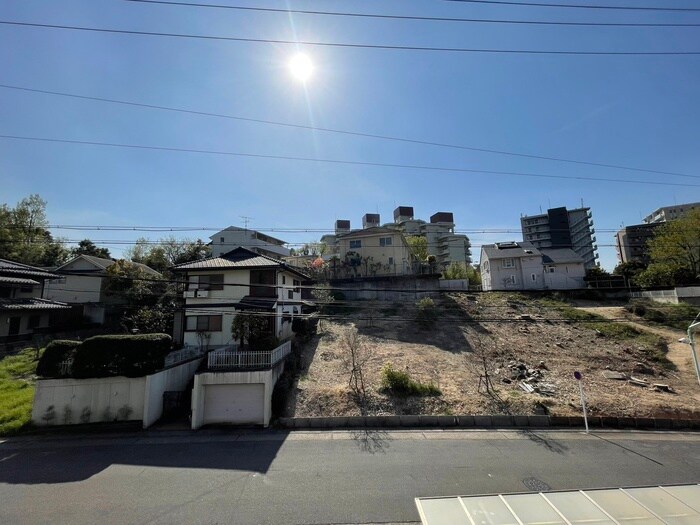 物件内観写真22　(室内からの展望)