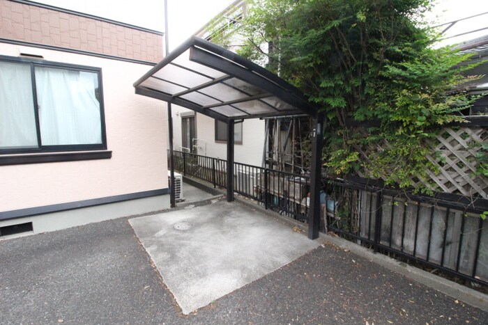 物件外観写真3　(駐輪場)