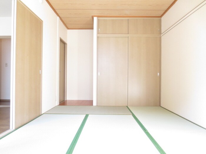 物件内観写真18　(居室)