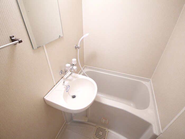 物件内観写真13　(バス／シャワールーム等)