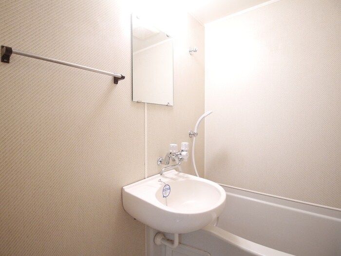 物件内観写真14　(洗面)