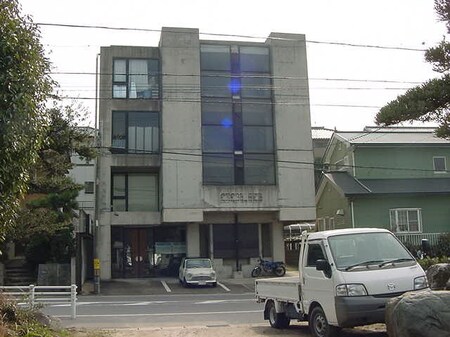 ＳＯＬＩＤビル外観写真