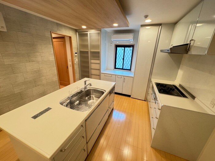 物件内観写真10　(キッチン)