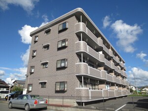 グランドゥール須田外観写真
