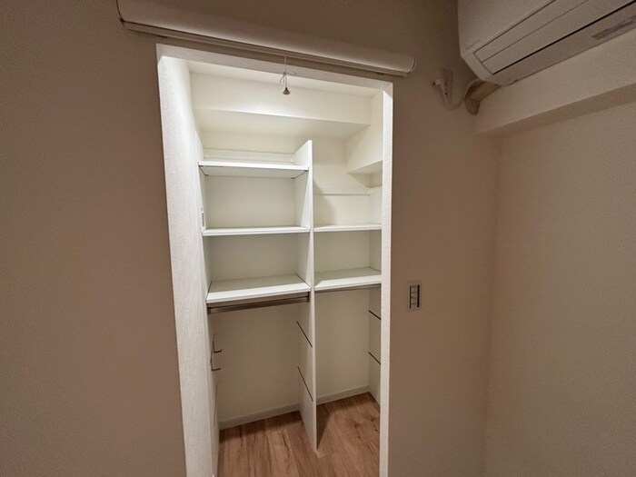 物件内観写真17　(収納)