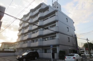 セントラルハイツ元塩外観写真