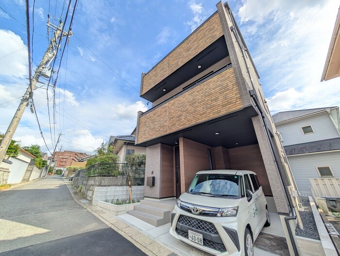 物件外観写真2　(外観写真)