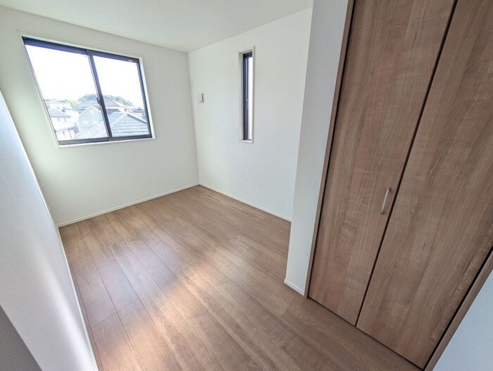 物件内観写真10　(居室)