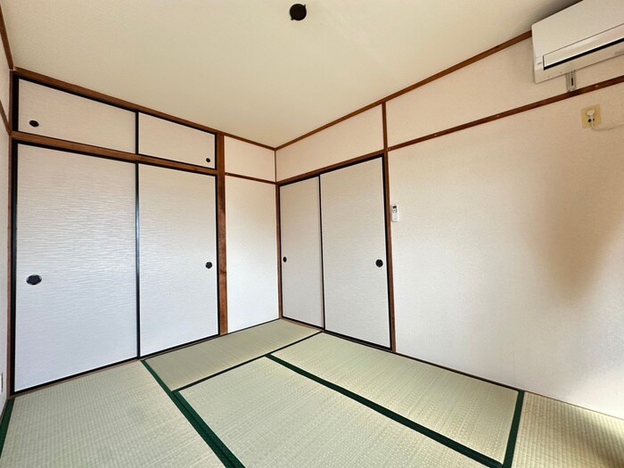 物件内観写真9　(居室)