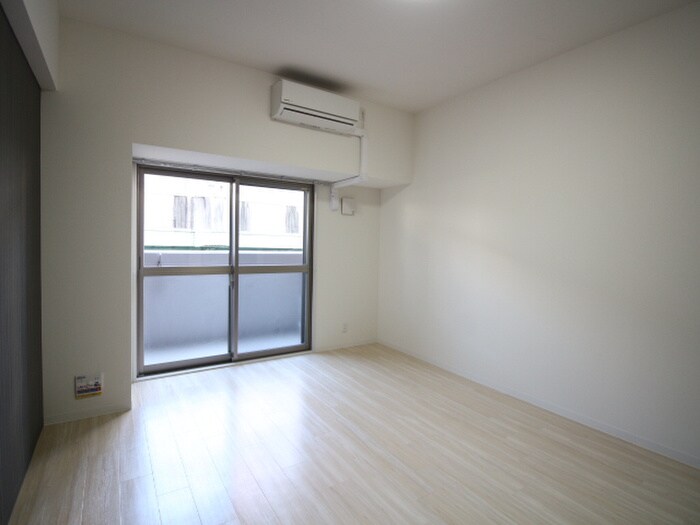 物件内観写真11　(居室)