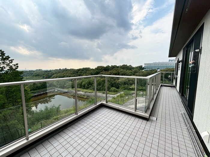 物件内観写真19　(ベランダ・バルコニー)