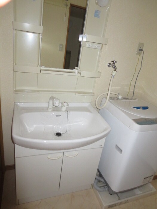 物件内観写真12　(洗面)