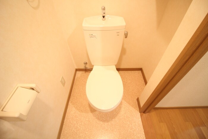 物件内観写真13　(トイレ)