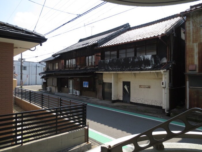 物件内観写真18　(室内からの展望)