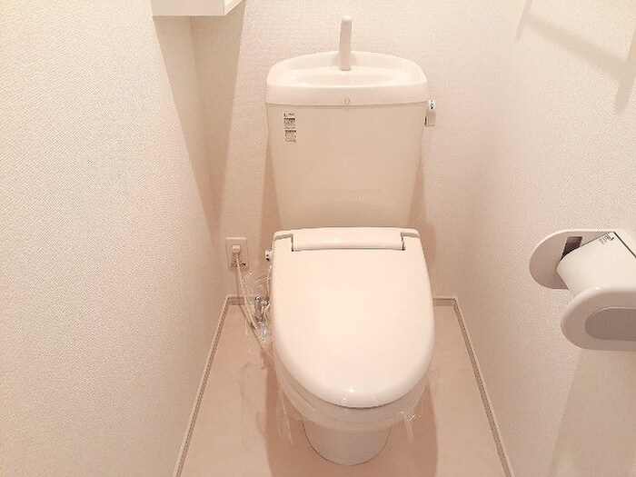 物件内観写真6　(トイレ)