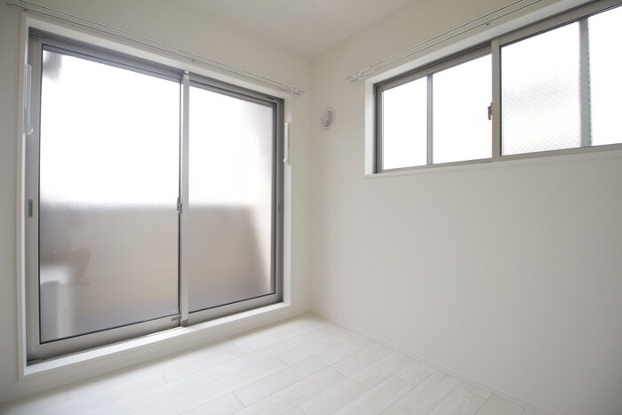 物件内観写真6　(居室)