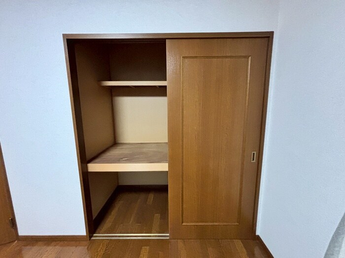 物件内観写真18　(収納)