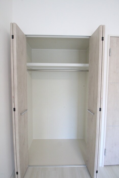 物件内観写真8　(収納)