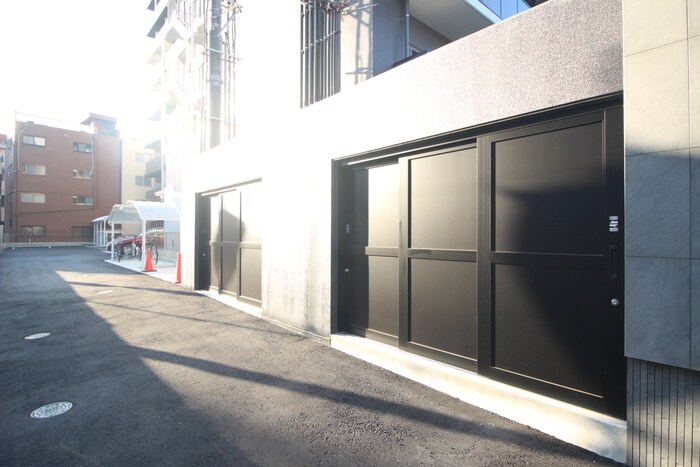 物件外観写真4　(建物設備)