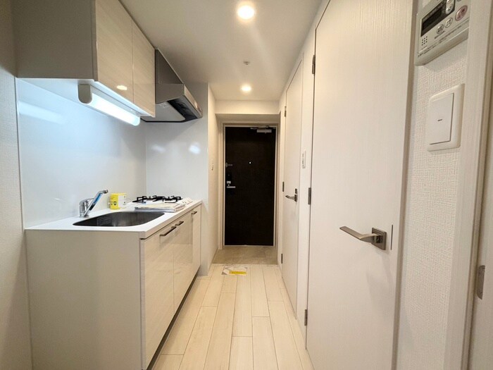 物件内観写真16　(廊下)