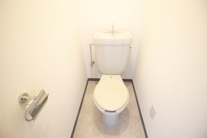 物件内観写真14　(トイレ)