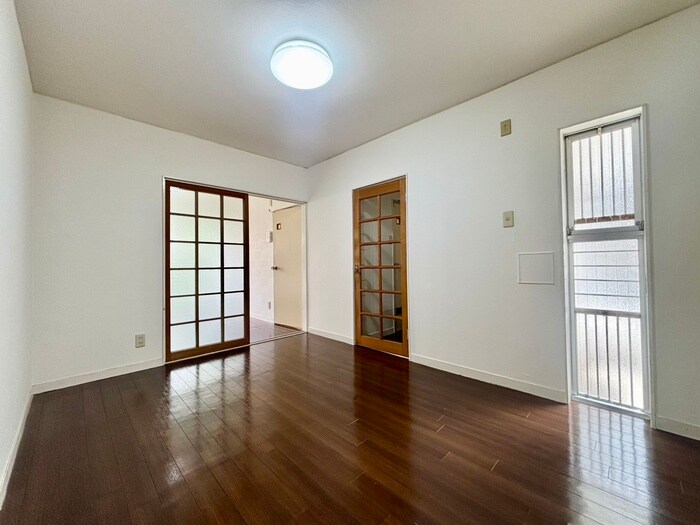 物件内観写真8　(居室)