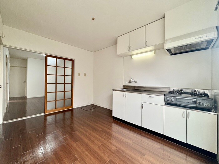 物件内観写真10　(居室)