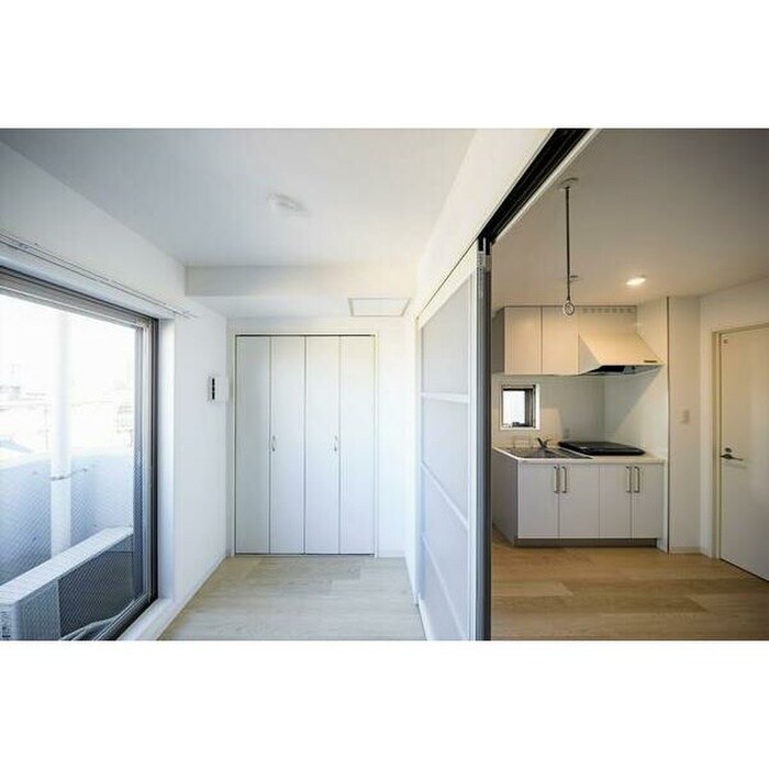 物件内観写真8　(居室)