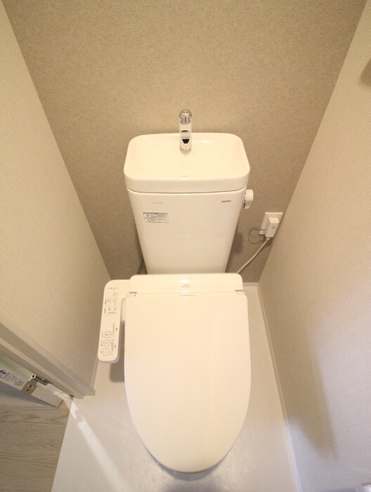 物件内観写真12　(トイレ)