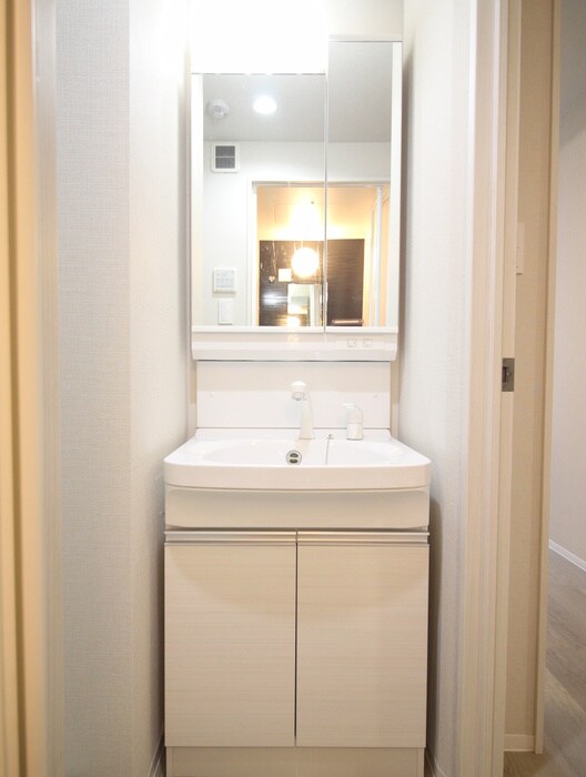 物件内観写真13　(洗面)