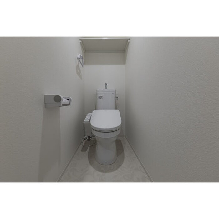 物件内観写真13　(トイレ)