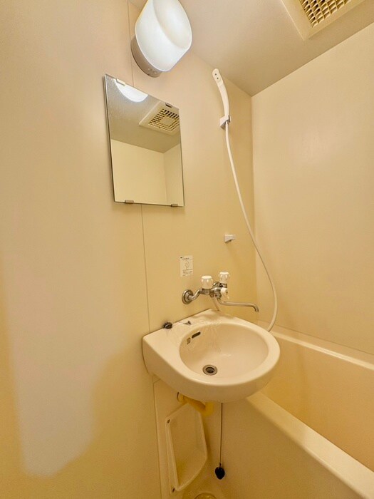 物件内観写真10　(洗面)