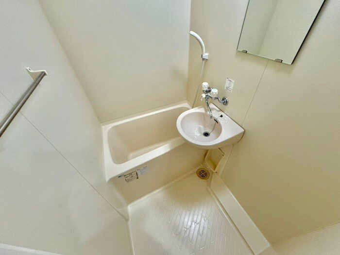 物件内観写真11　(バス／シャワールーム等)