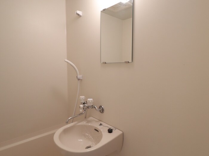 物件内観写真12　(洗面)