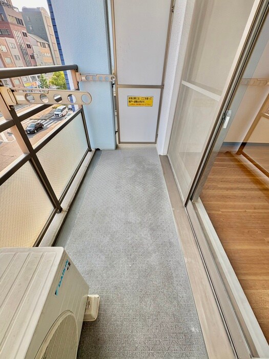 物件内観写真15　(ベランダ・バルコニー)