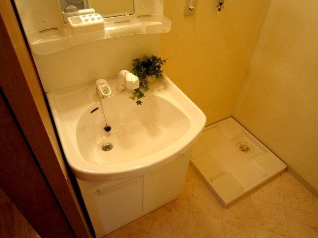 物件内観写真11　(洗面)