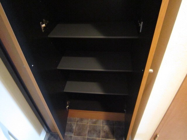 物件内観写真14　(靴箱)