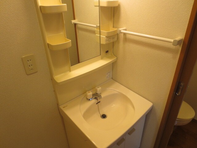 物件内観写真14　(洗面)