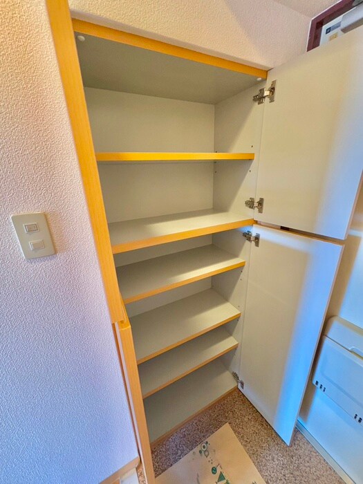 物件内観写真16　(靴箱)