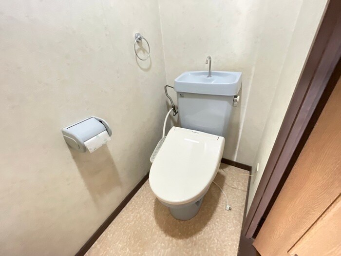 物件内観写真13　(トイレ)