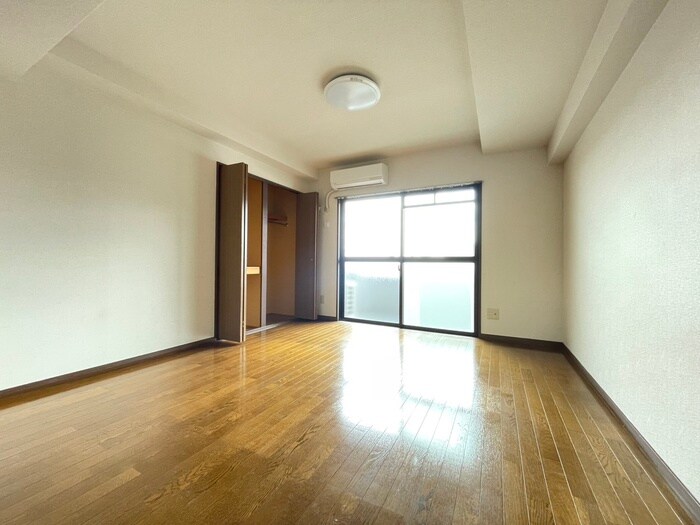 物件内観写真16　(居室)