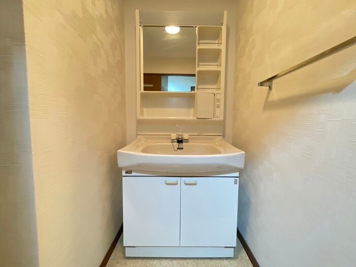 物件内観写真19　(洗面)
