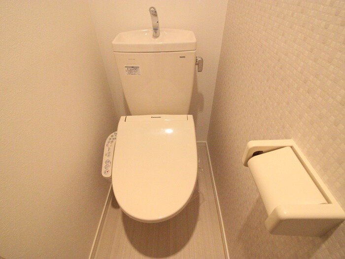 物件内観写真15　(トイレ)