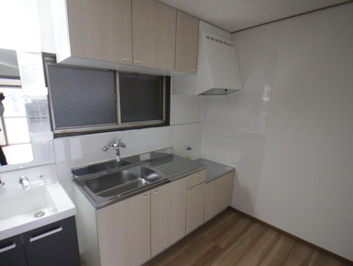 物件内観写真5　(キッチン)