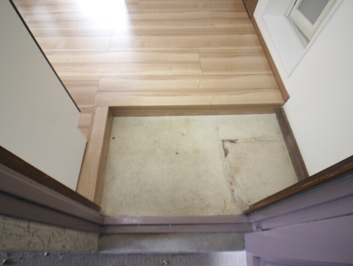 物件内観写真15　(玄関)