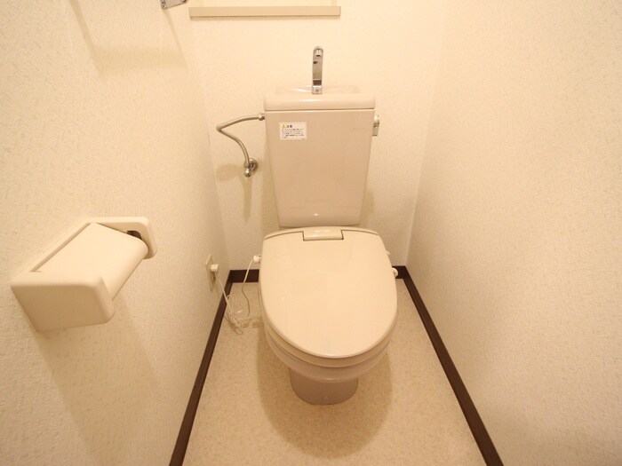 物件内観写真11　(トイレ)