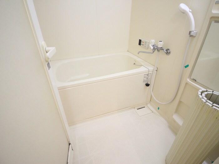 物件内観写真12　(バス／シャワールーム等)